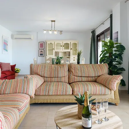 Lägenhet Fantastico Atico Duplex En Marbella