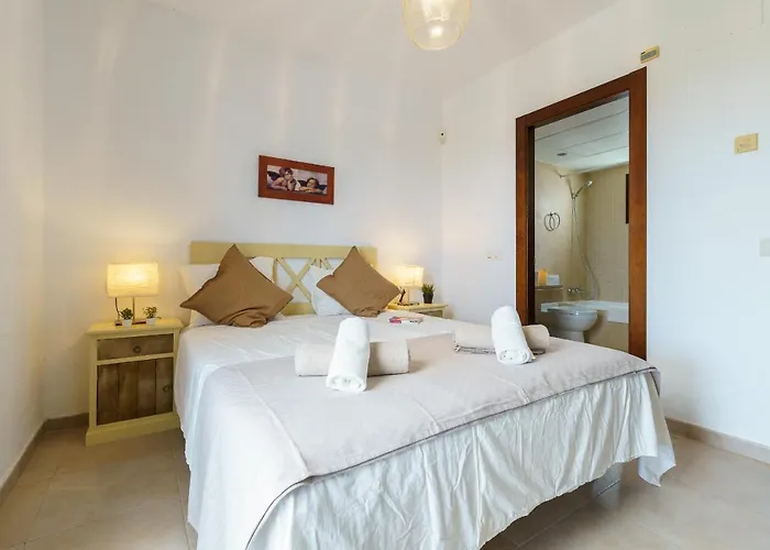 Fantastico Atico Duplex En Daire
